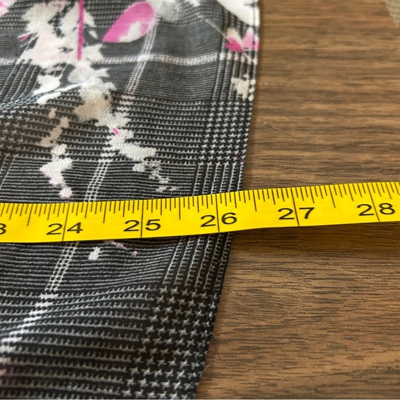 DKNY Black and Pink Floral Plaid Blouse - Picture 9 of 10